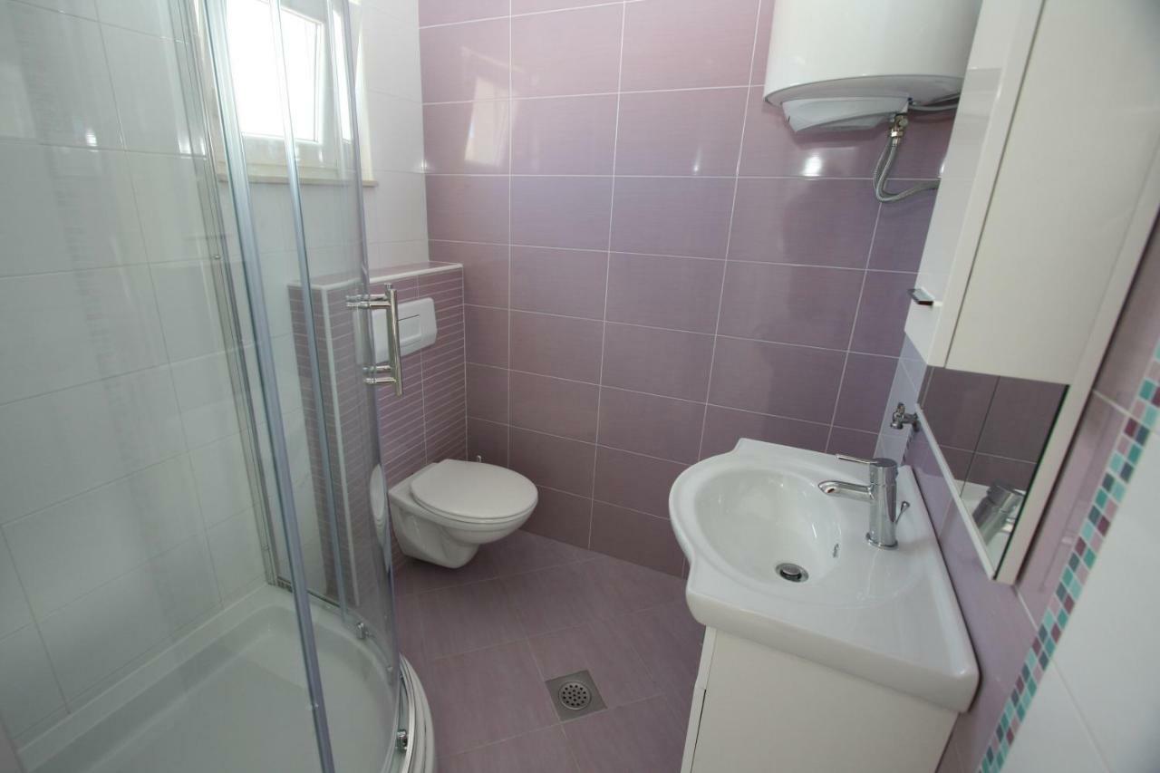 Apartmani Popovic Nin Bagian luar foto