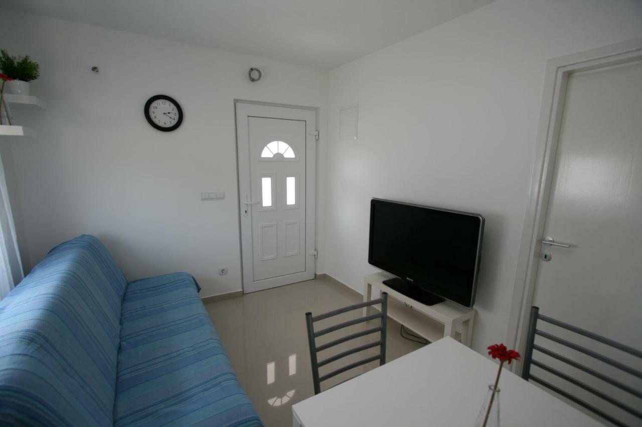 Apartmani Popovic Nin Bagian luar foto