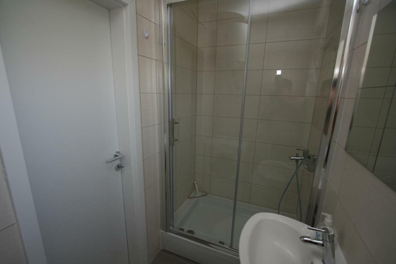 Apartmani Popovic Nin Bagian luar foto