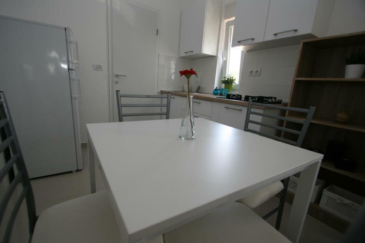 Apartmani Popovic Nin Bagian luar foto