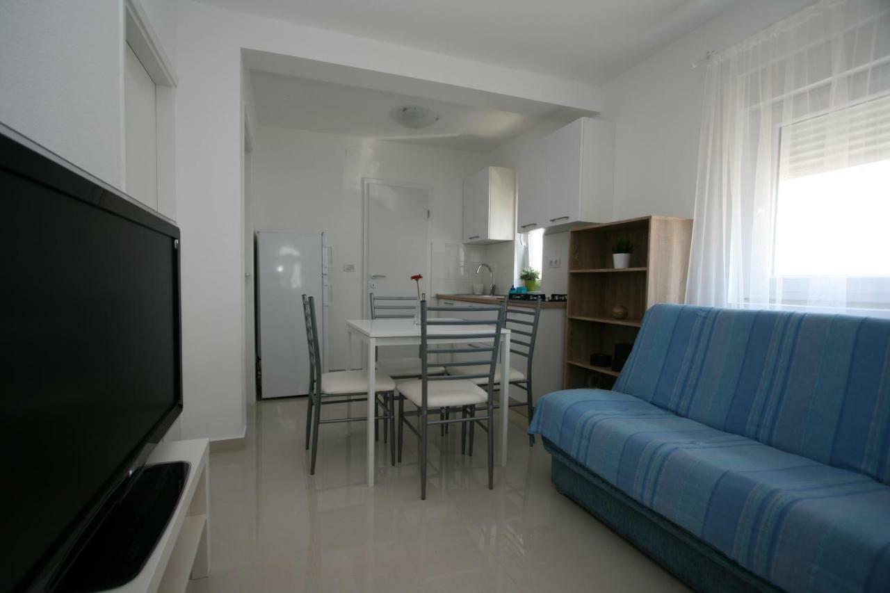 Apartmani Popovic Nin Bagian luar foto